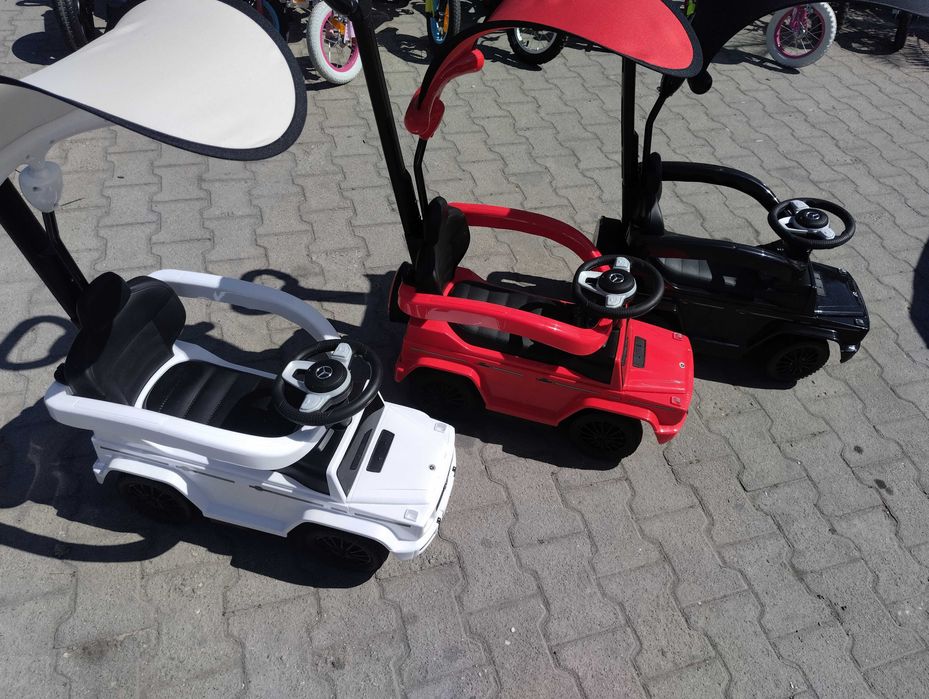 MERCEDES Кола за яздене с дръжка и сенник Mercedes-benz G350d