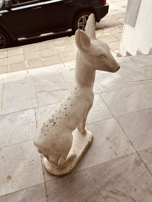 Тежка каменна градинска фигура – сърна / елен, 79 см