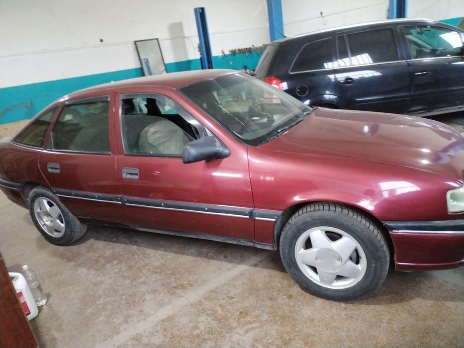 Продам опель вектра в автомат