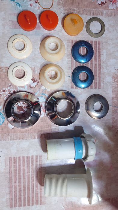 Разные водопроводные латунные краны и аксессуары пр-во СССР