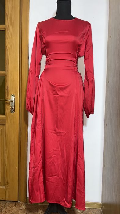 Платья по 7500 тенге