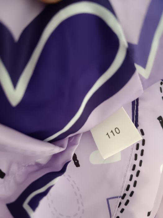 Продам новую ветровку