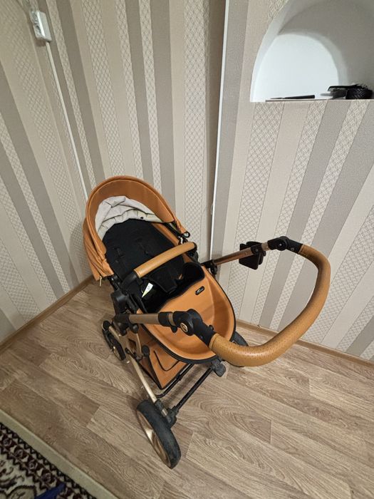 Продам детскую коляску
