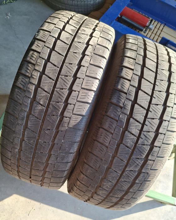 2 Anvelope M+S 235 65 r16C  Falken