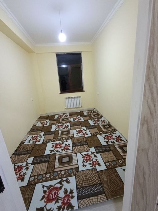 Jizzax vokzal yonida yangi uylardan 2x kv