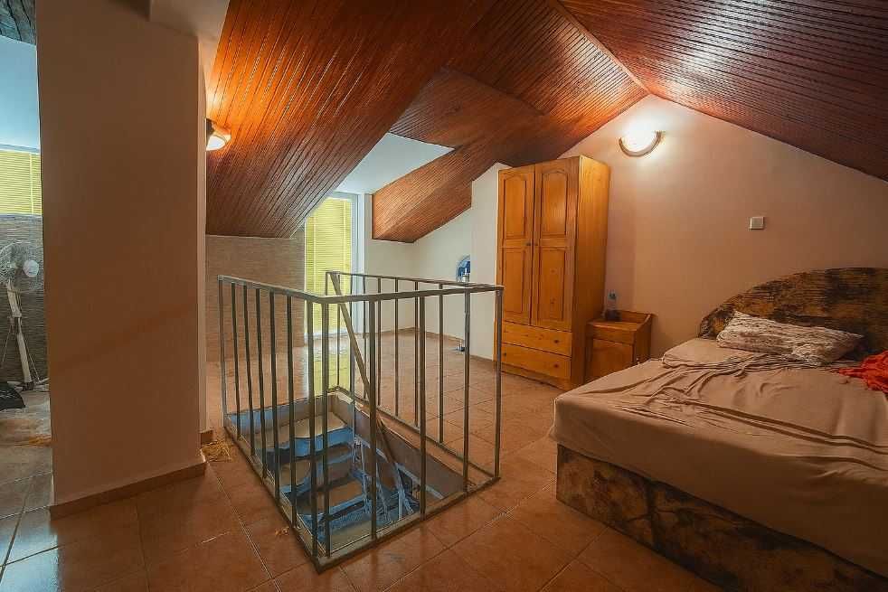 Продава се Мезонет в Варна, Център - 97 кв.м за 1547 €/кв.м - Снимка #3