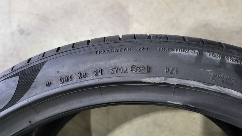 325/30/23/PIRELLI/2бр