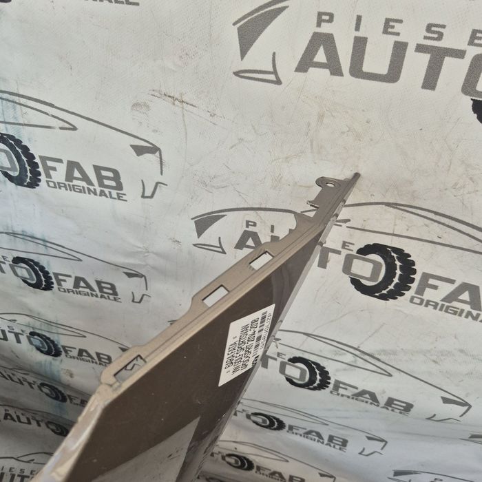 Bara fata Volkswagen Golf Sportvan an 2014-2015-2016-2017-2018