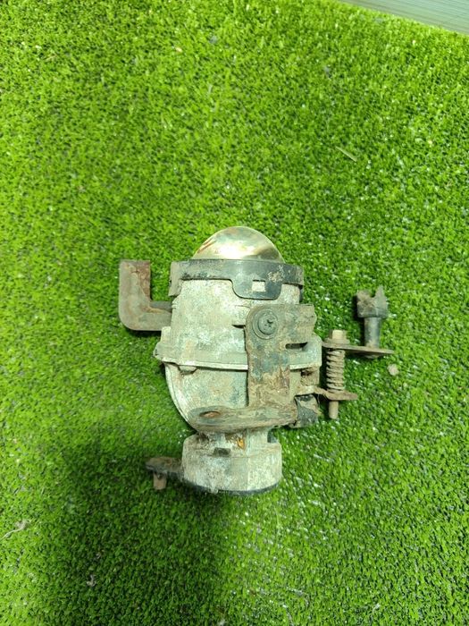 PROIECTOR CEATA STANGA KIA RIO 2 2013 1.1 DIESEL (DOHC TCI) COD OEM 86583 1W200 / HATCHBACK 2011-2017