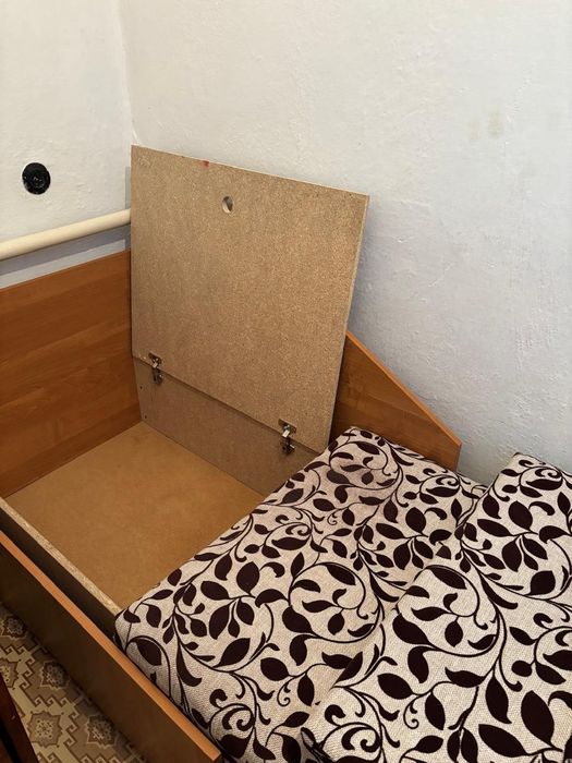 Продам детский диванчик кубик