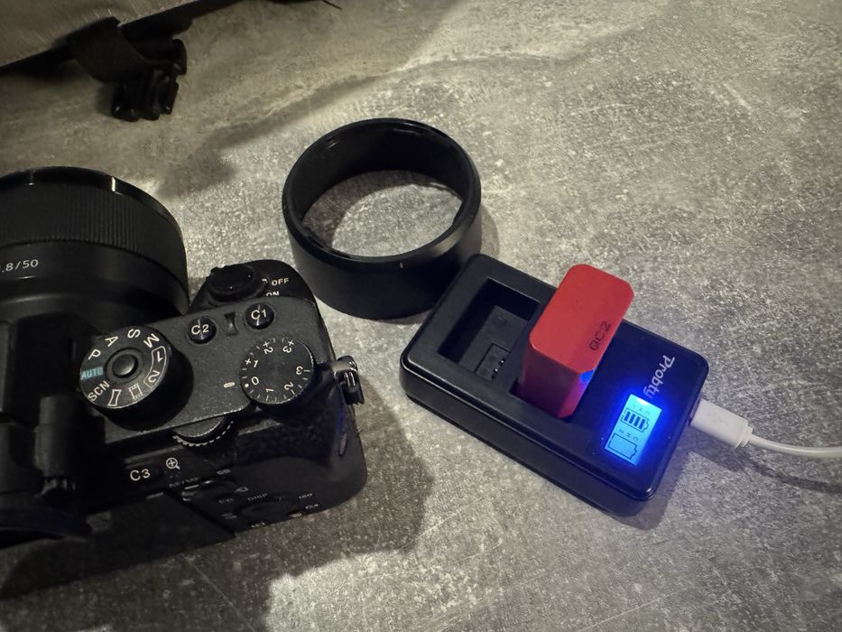 Sony a7rII / статив хама, фотогравска раница, sony 50 1,8