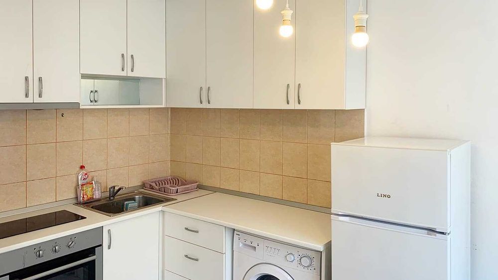 Дава се под наем Двустаен апартамент в София, Обеля 2 - 56 кв.м за 400 € - Снимка #1