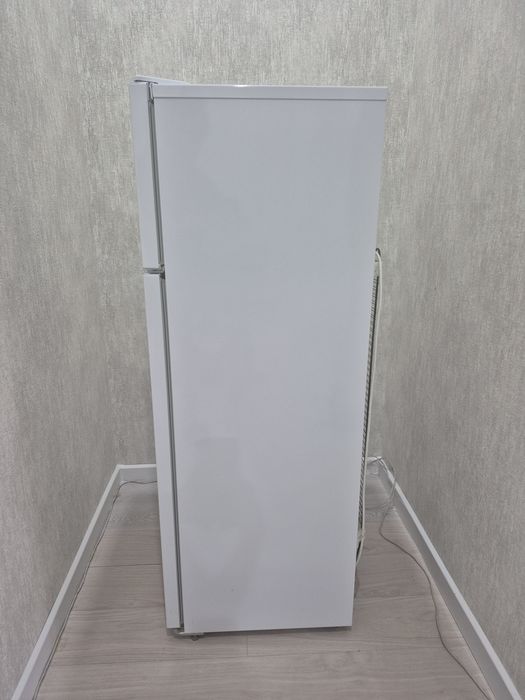 Холодильник BEKO RDSK 240M00W