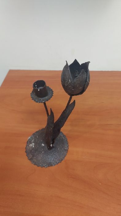 Свещник- 2бр цена 25лв