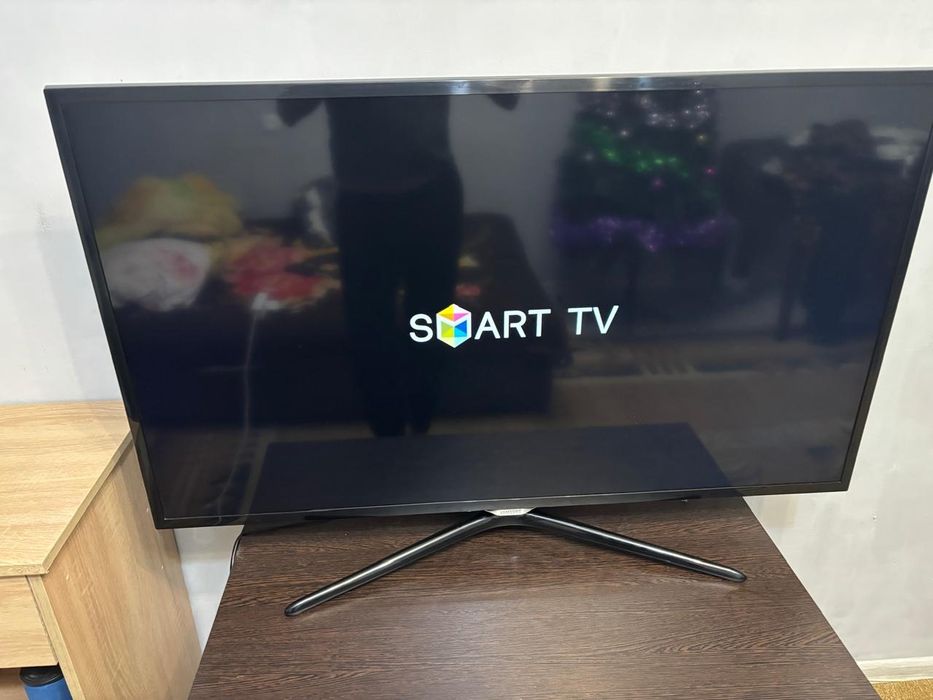 Телевизор smart tv