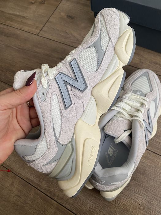 New Balance 9060 размер 43