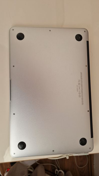 MacbookAir 2011 Aplle