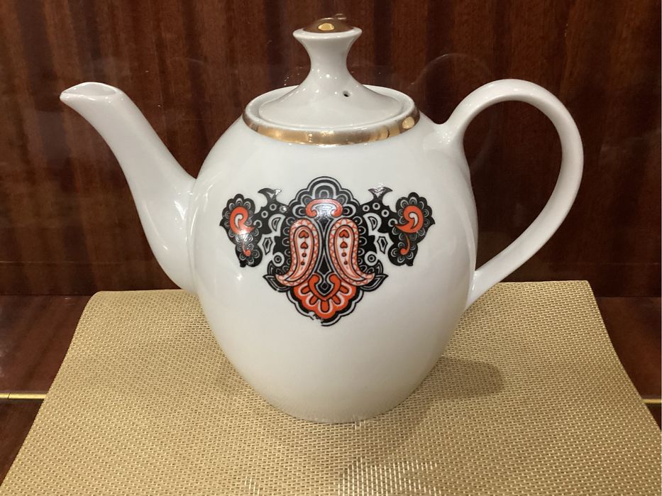 Чайник Рига.Большой