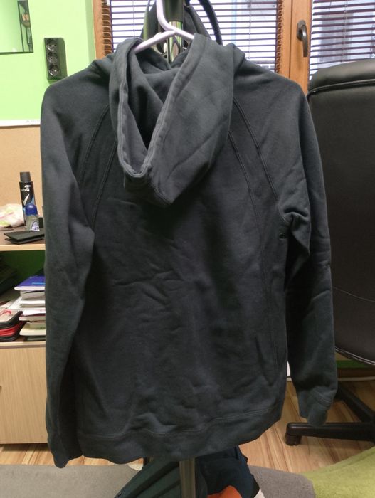 Оригинален Jordan черен суитшърт с качулка – размер M