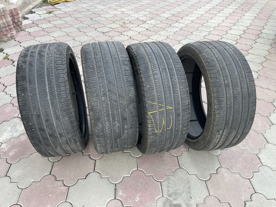 Резина 275/40/22