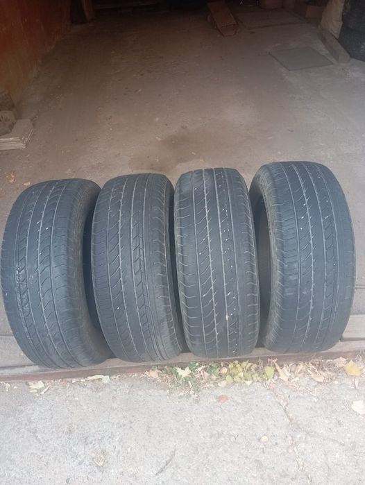 Продам комплект летней резины