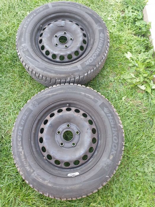 2 Cauciucuri Hankook iarna 195/65/R15 aproape noi cu jante 5×112