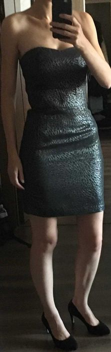 Rochie scurta de ocazie argintie fara bretele F&F  XS S