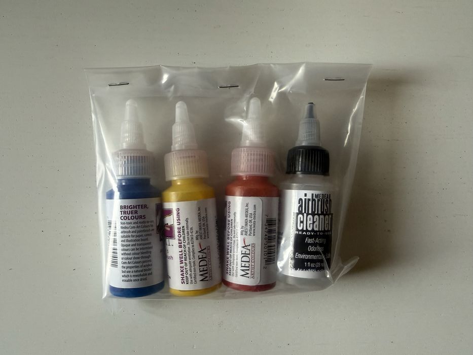 Kit nou aerograf si compresor Iwata Neo IW120