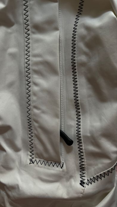 Helly Hansen бяло дамско яке