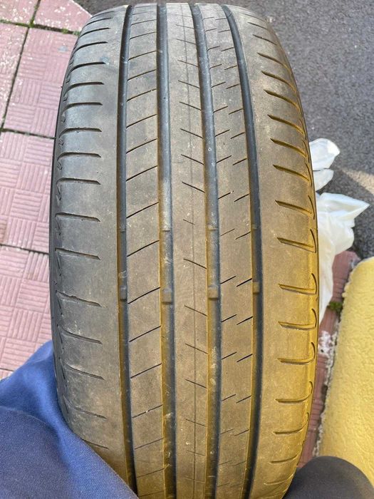 Jante aliaj originale BMW 18' cu anvelope vara Bridgestone 225/60
