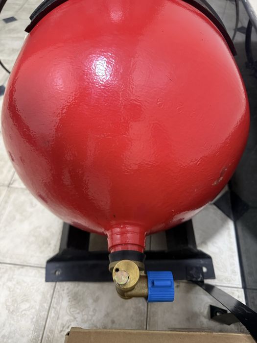 Tayyor 100tali Metan gaz balon 4-pokileniya