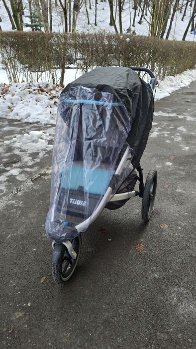 Carucior Thule Urban Glide + husa de ploaie