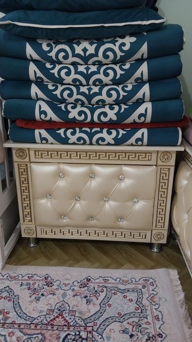 Продаются сундуки 2 шт