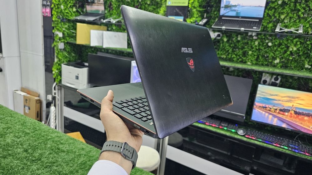 ASUS ROG Gaming  енгил игралар уйнайдиган и дизайн ун серёзный НОУТБУК