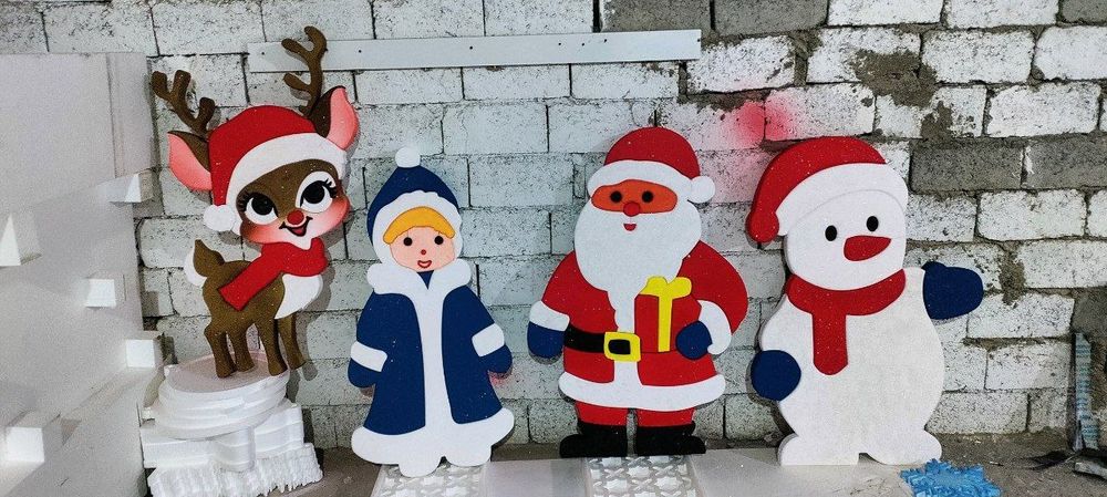 Новогодний декор из пенопласта