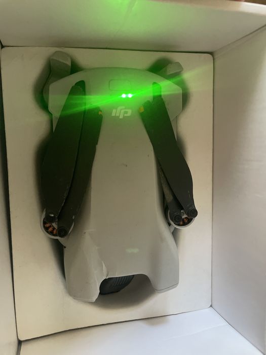 Квадропер Дрон DJI MINI 3