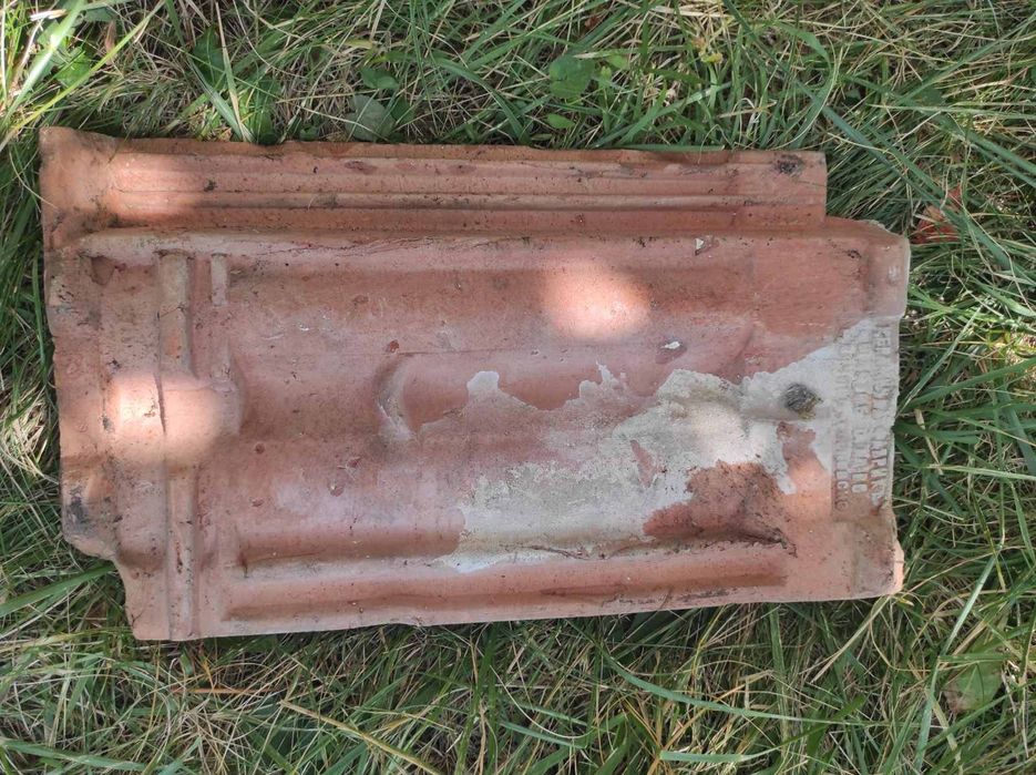 Стари     цигли.