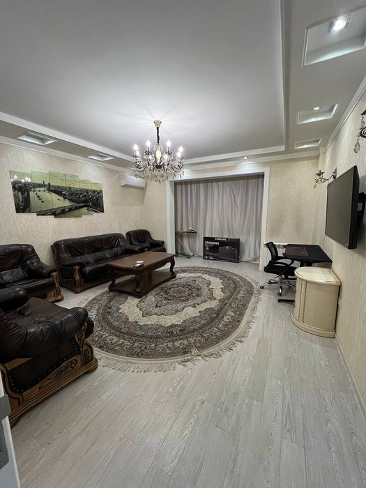 Сдается 3-комнатная евро-квартира на Садык Азимова