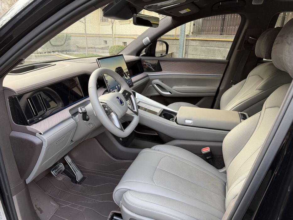 Denza n9 Black Edition новая