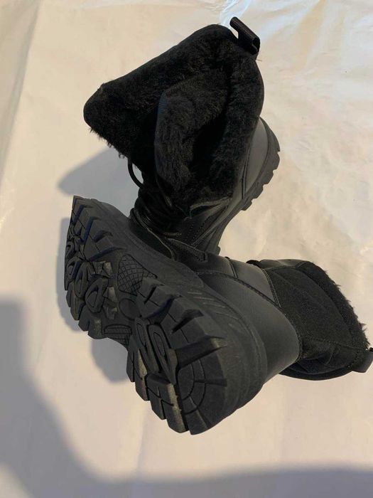 Bocanci  imblaniti  de dama   pentru anotimpul rece