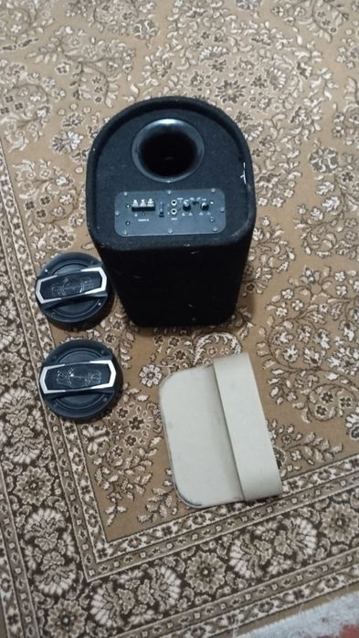 Калонка и под стаканчик и буфер