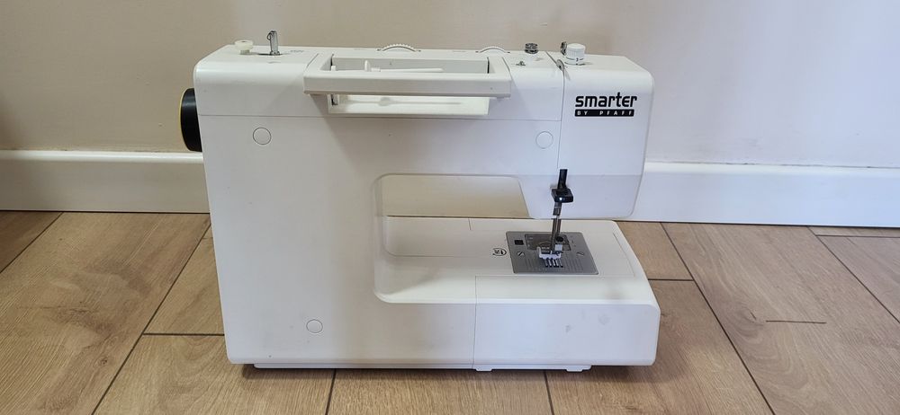 Швейная машина pfaff smarter 130s