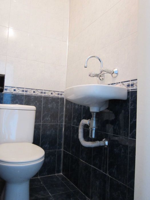 Дава се под наем Тристаен апартамент в Бургас, Възраждане - 120 кв.м за 250 € - Снимка #9