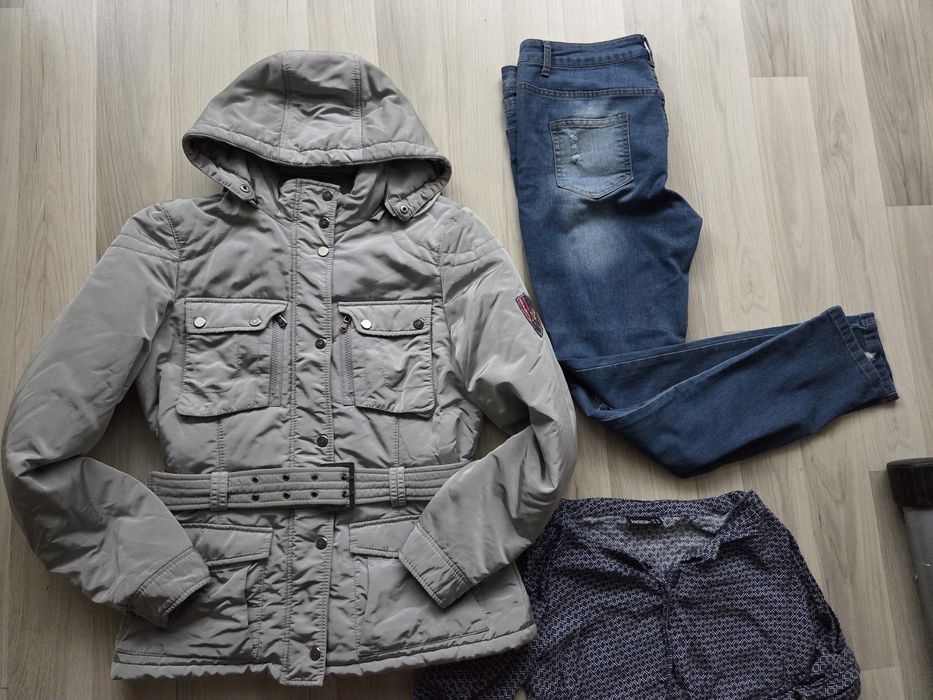 Geaca+blugi +o bluza marime M