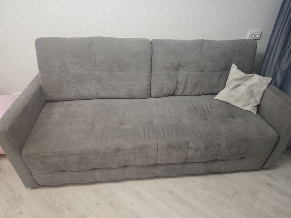 Диван серый,продам, дёшево