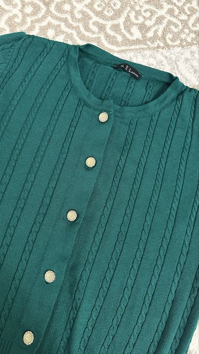 Кофты Все по 1000 тг