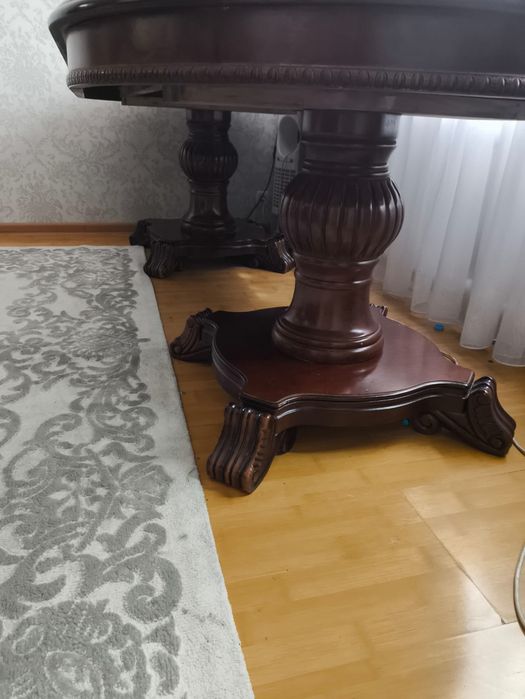 СРОЧНО Продам стол в гостиную!!!