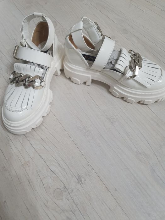 Sandale Musette Dama Kalista 883 alb marimea 36