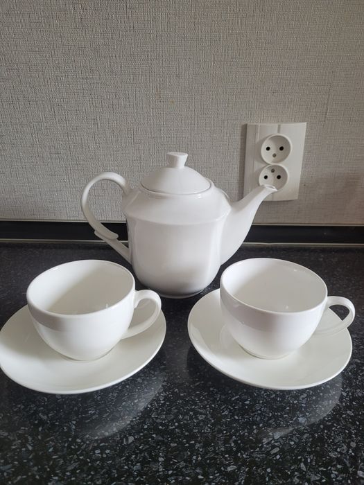 Чайный набор, рюмки, бокалы