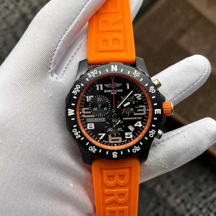 Мъжки Breitling Endurance Pro Orange с кварцов механизъм